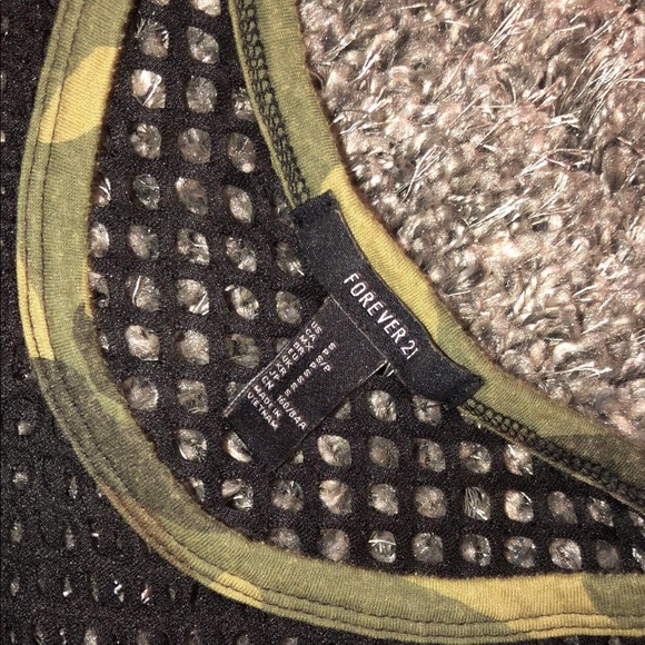 Army pattern crop top - Picture 3 of 3